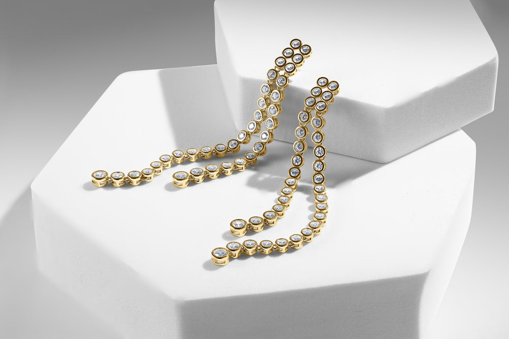 Lumière Longue Earrings - Gold - CLASSYANDFABULOUS Jewelry