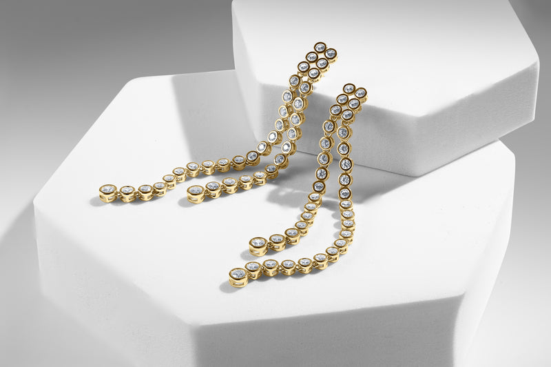 Lumière Longue Earrings - Gold - CLASSYANDFABULOUS Jewelry