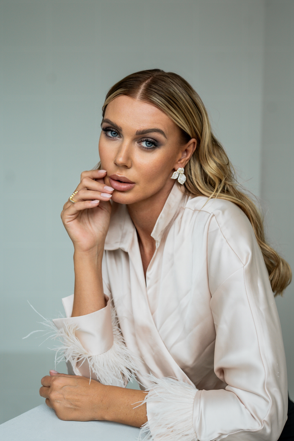 Crystal Leaf Oversize Earrings – Silber