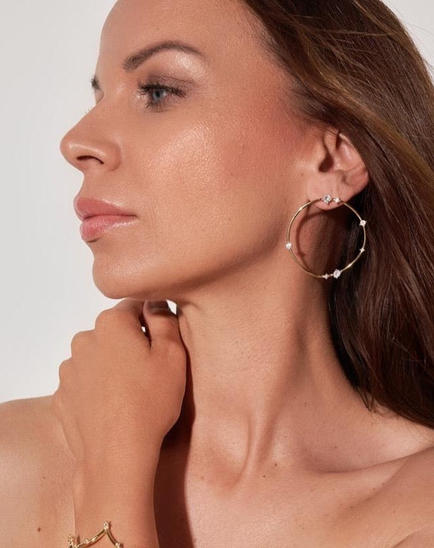 GIZA Scattered Diamond Big Circle Earrings - Gold