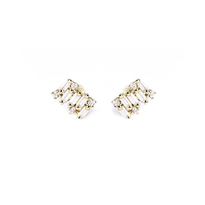 LORA STUD Earrings - Gold - CLASSYANDFABULOUS JEWELRY
